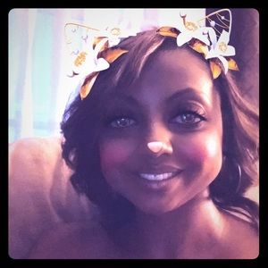 Meet your Posher, Rhinda